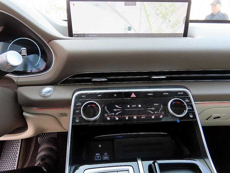 Genesis GV80 — photo 13