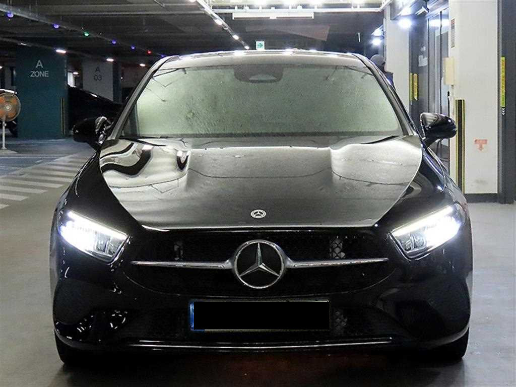 Mercedes-Benz A-Class — photo 02