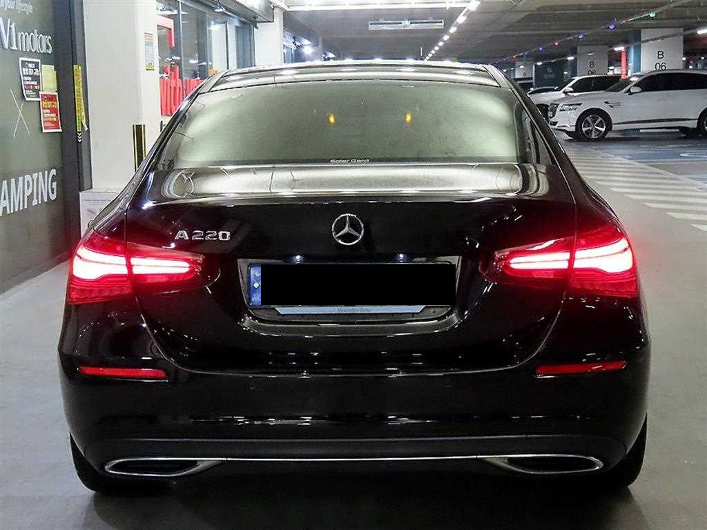 Mercedes-Benz A-Class — photo 05