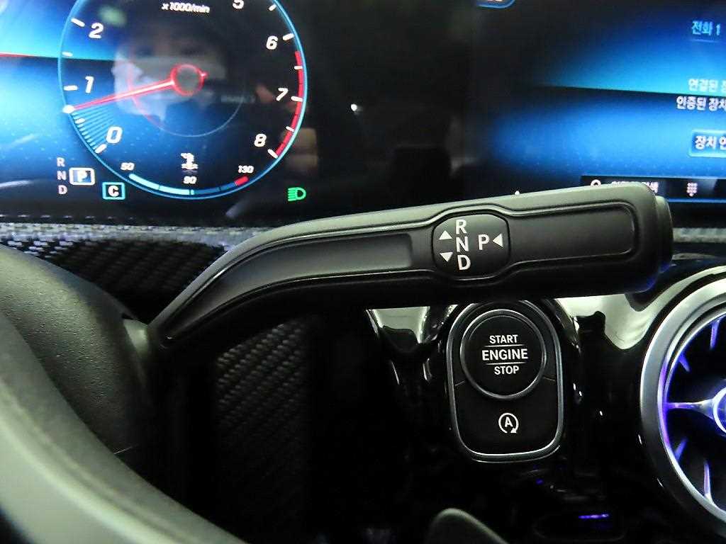 Mercedes-Benz A-Class — photo 12