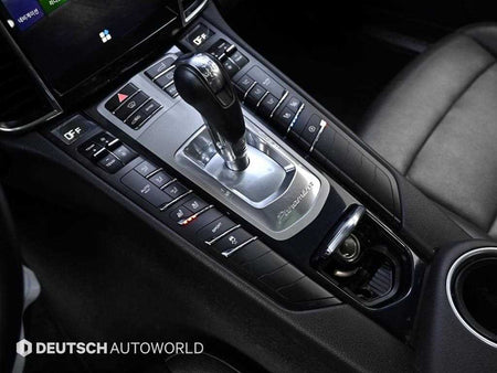 Porsche Panamera — photo 09