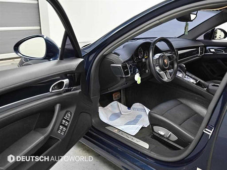 Porsche Panamera — photo 11