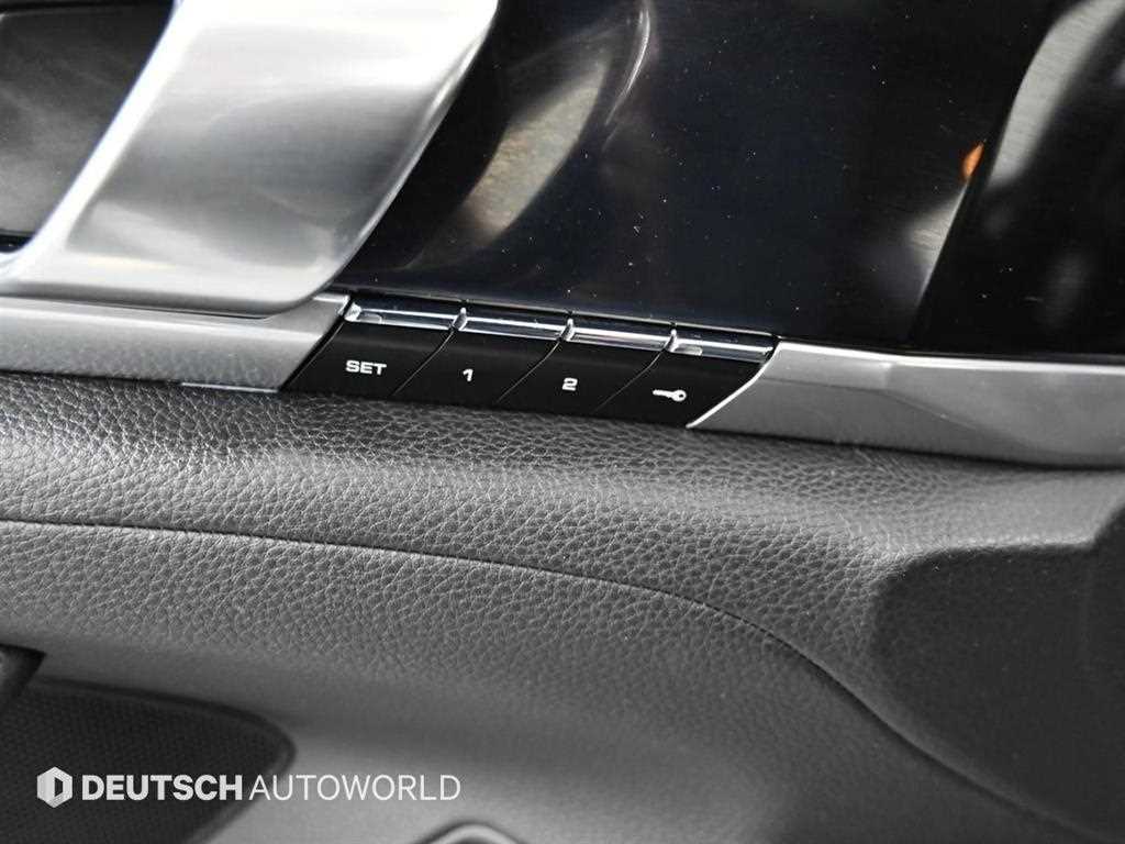 Porsche Panamera — photo 17