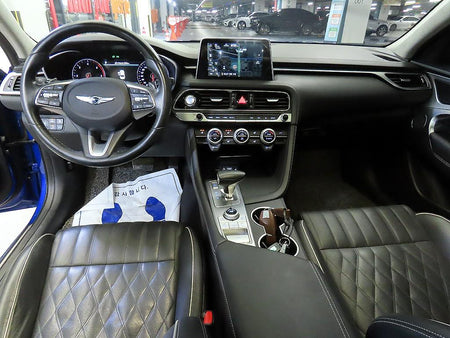 Genesis G70 — photo 10