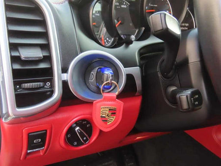 Porsche Cayenne — photo 16