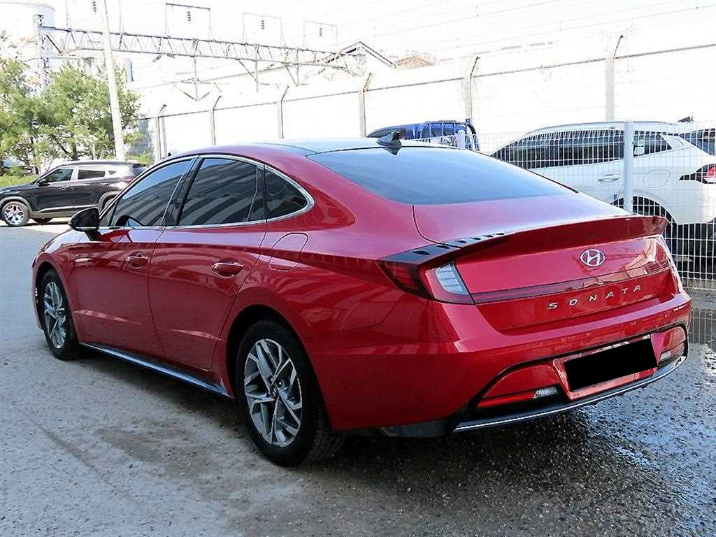 Hyundai Sonata — photo 03