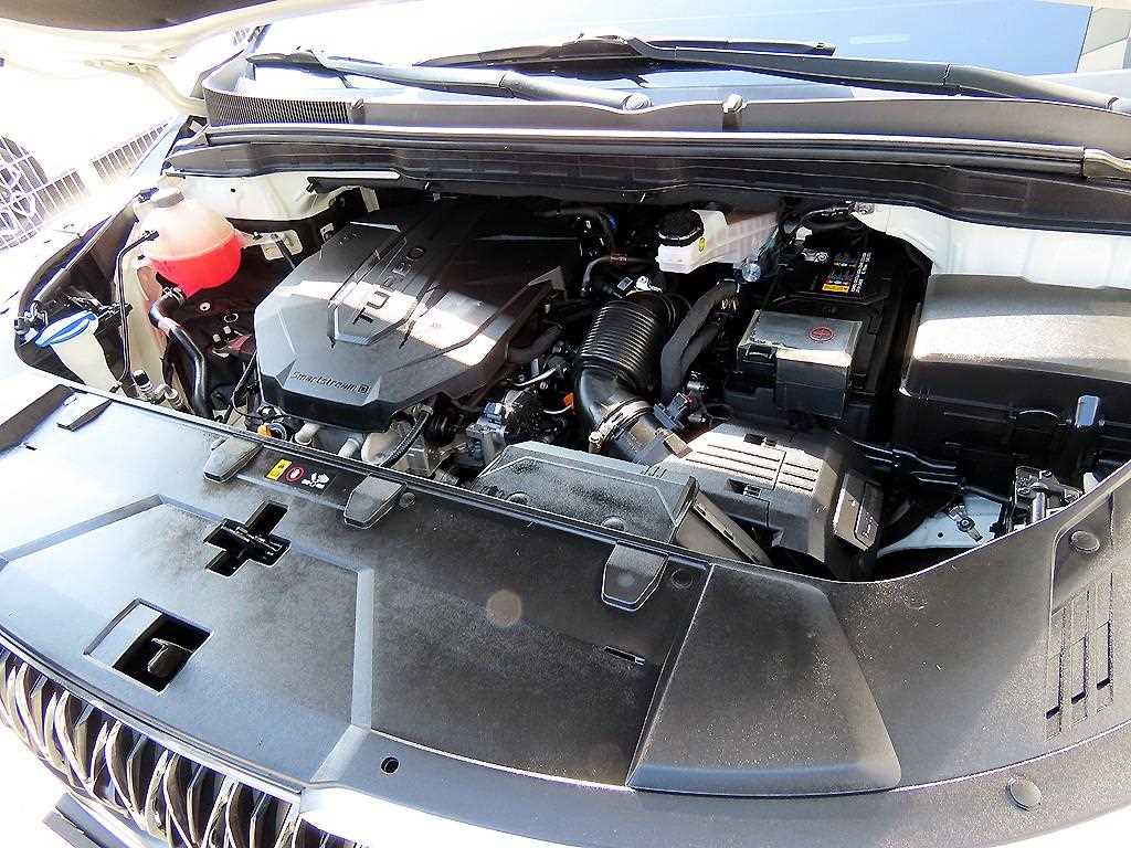 Kia Carnival — photo 19