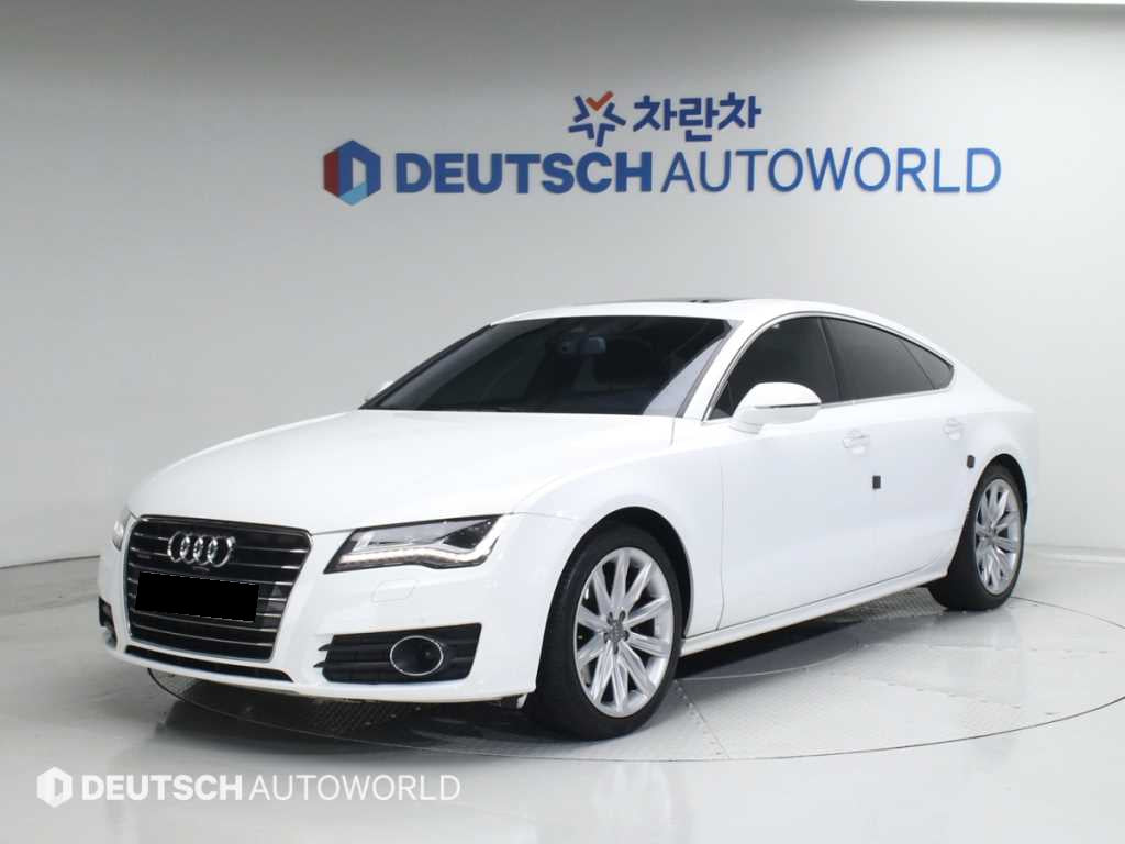 Audi A7 — photo 01