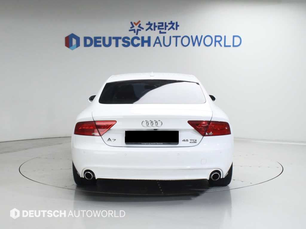 Audi A7 — photo 04