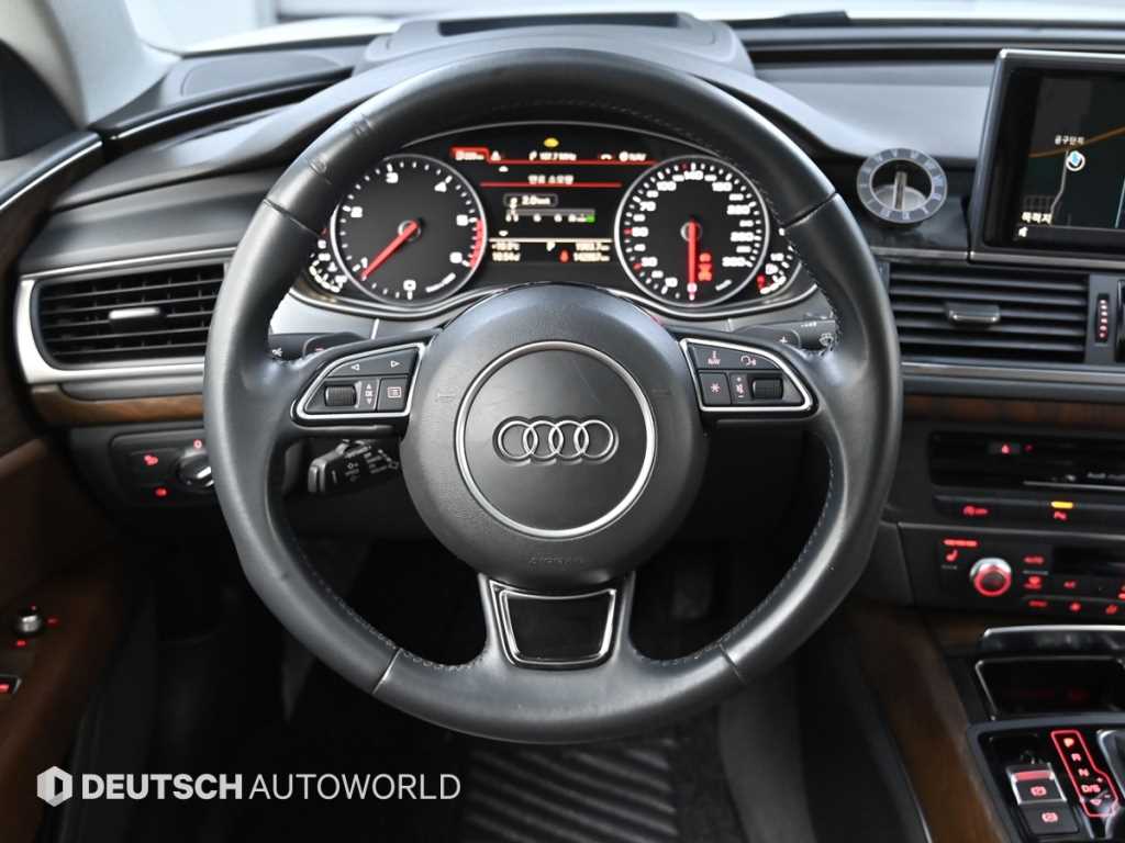 Audi A7 — photo 13