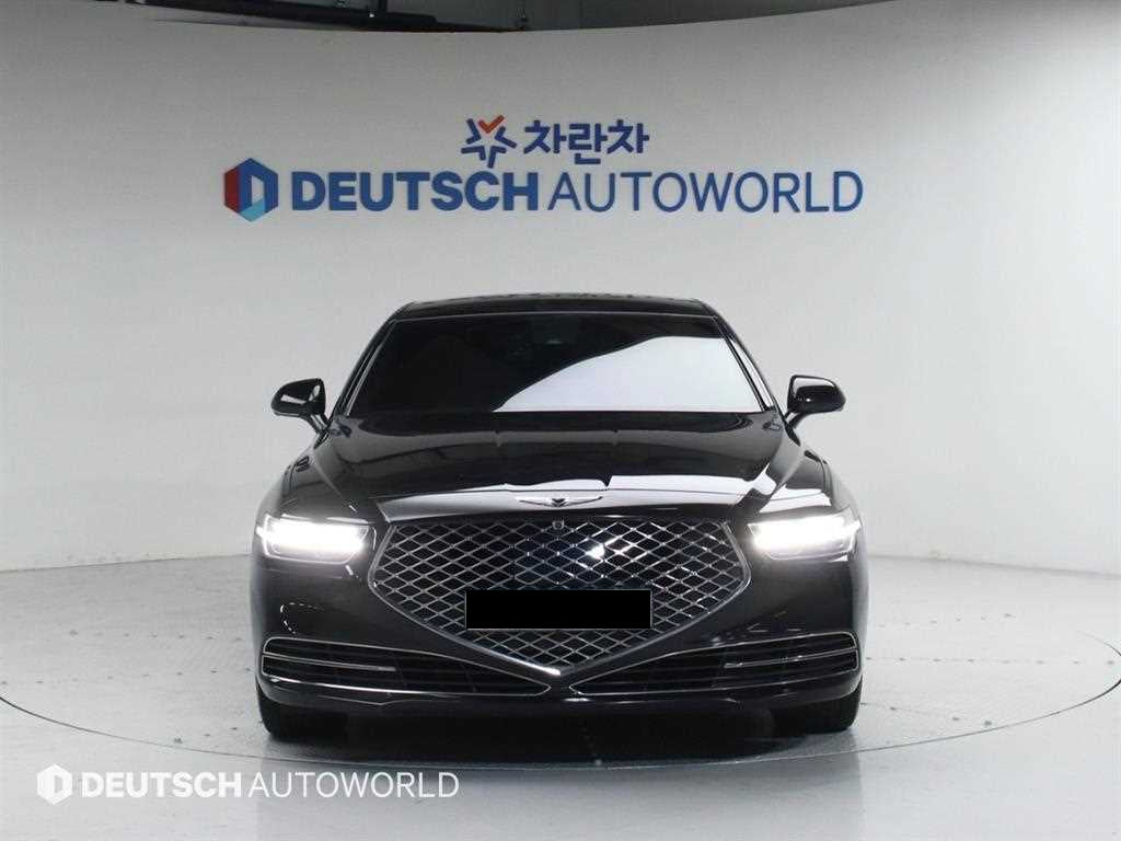 Genesis G90 — photo 03