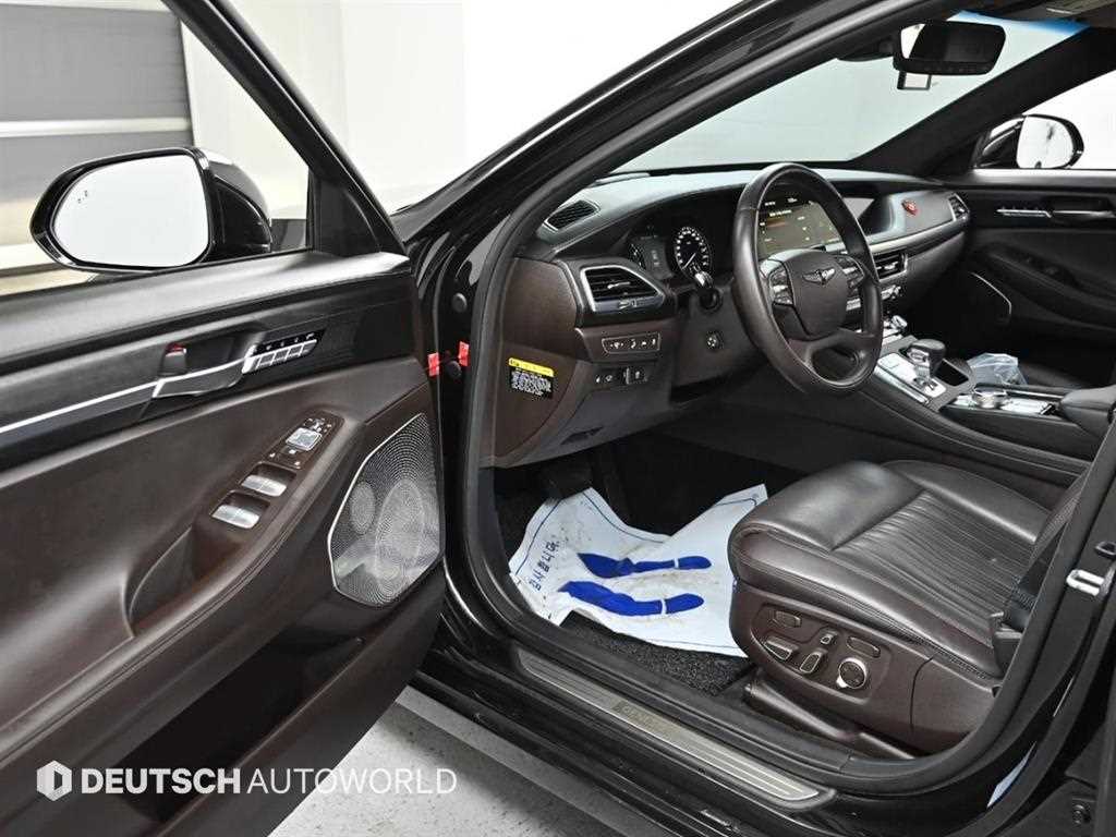 Genesis G90 — photo 11