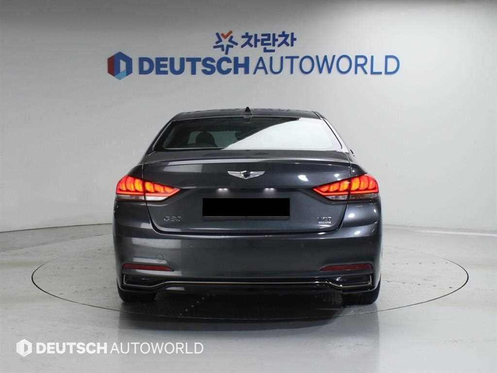 Genesis G80 — photo 04