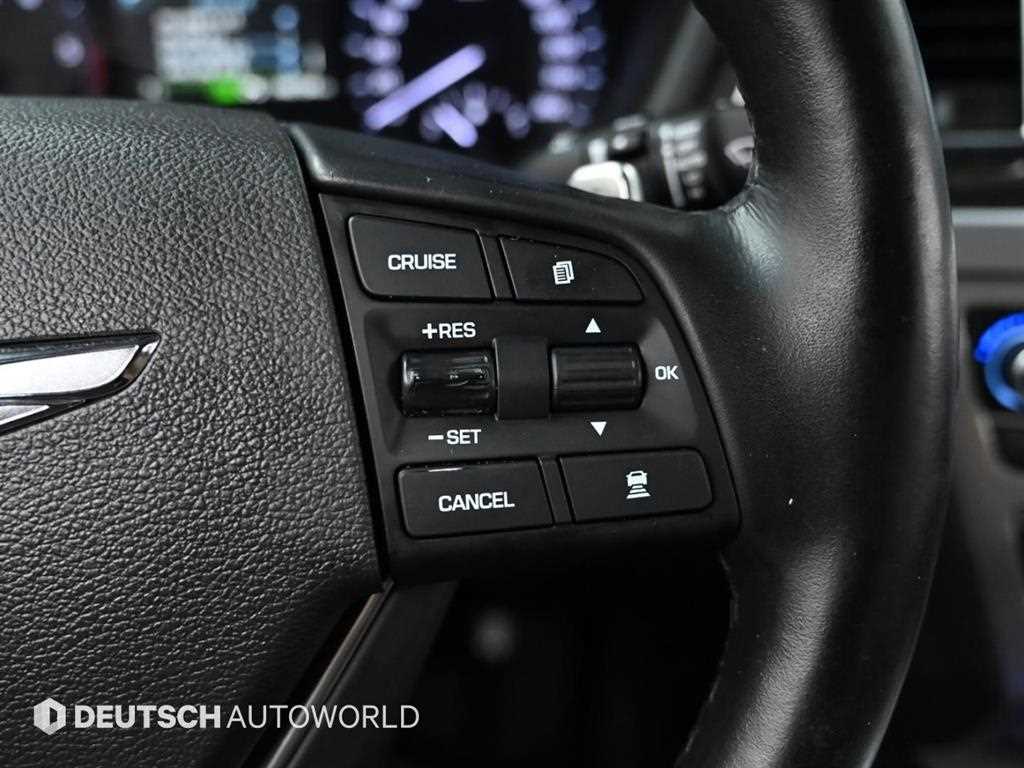 Genesis G80 — photo 18