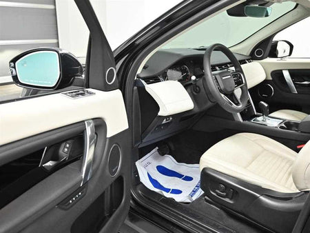 Land Rover Discovery Sport — photo 11