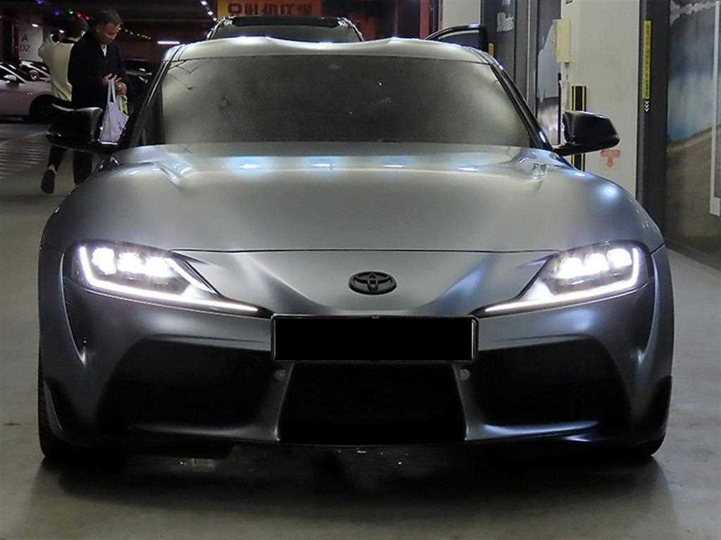 Toyota Supra — photo 02