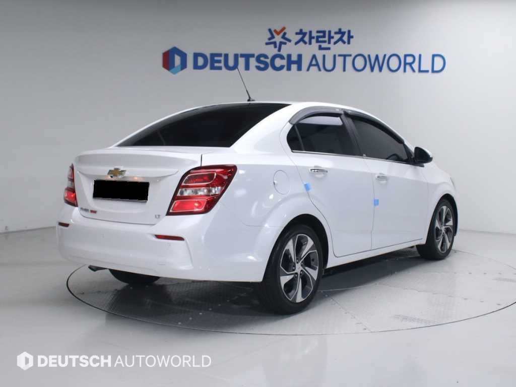 CHEVROLET Aveo — photo 02