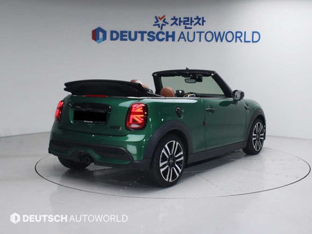 Mini Cooper Convertible — photo 02