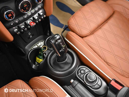Mini Cooper Convertible — photo 09