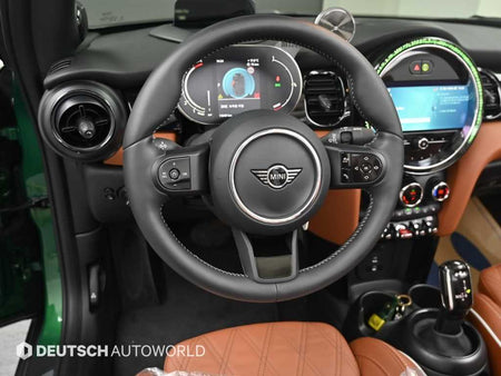 Mini Cooper Convertible — photo 13