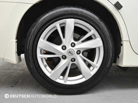 Nissan Altima — photo 05
