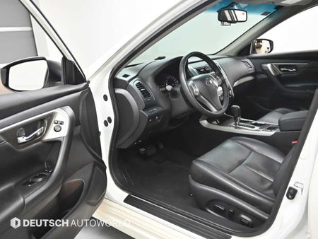Nissan Altima — photo 11