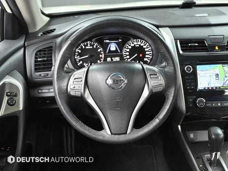 Nissan Altima — photo 13