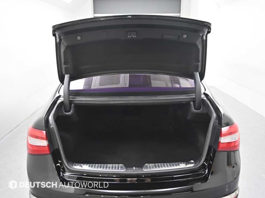 Kia K7 — photo 19