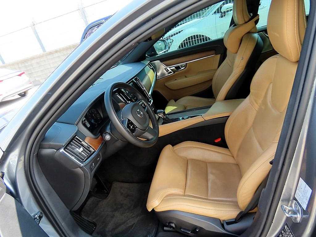 Volvo S90 — photo 05