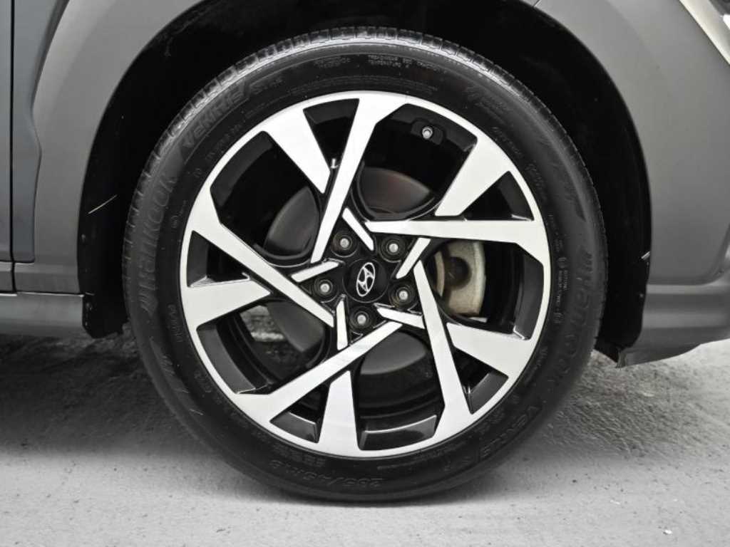 Hyundai Kona — photo 05