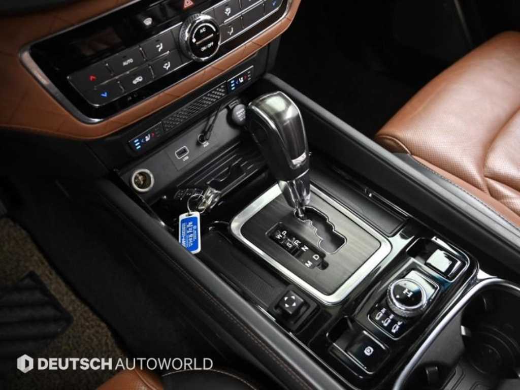 KGM Rexton — photo 10