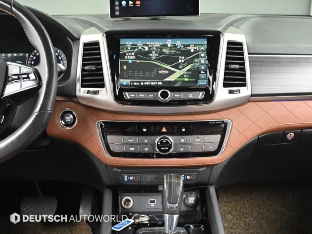 KGM Rexton — photo 16