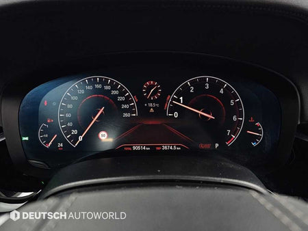 BMW 5-Series — photo 08