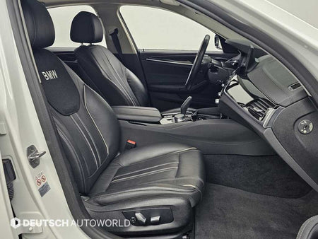 BMW 5-Series — photo 10