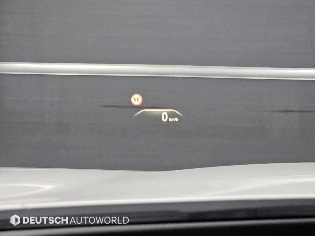 BMW 5-Series — photo 17
