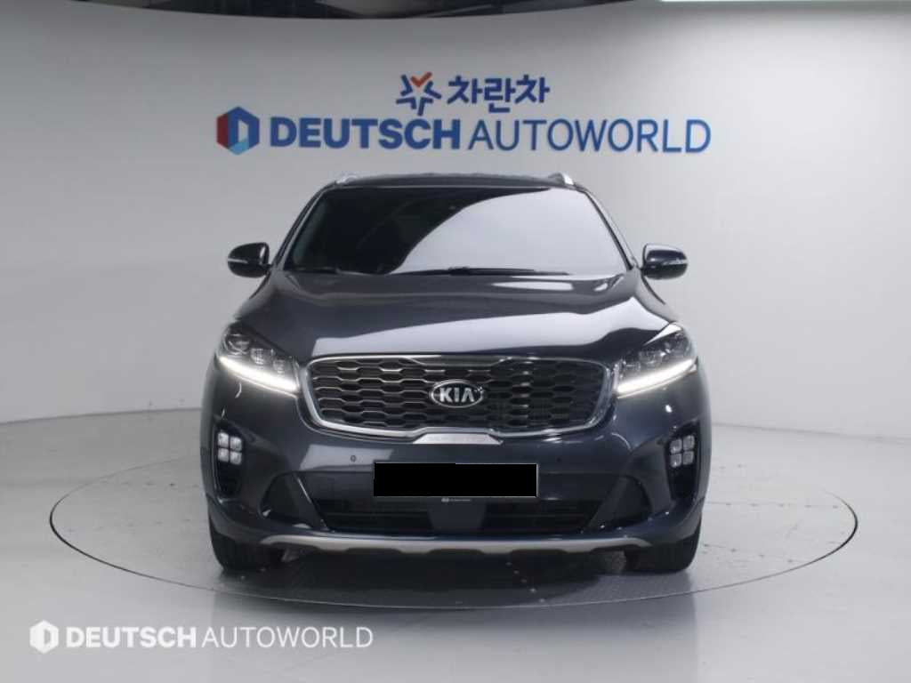 Kia Sorento — photo 03