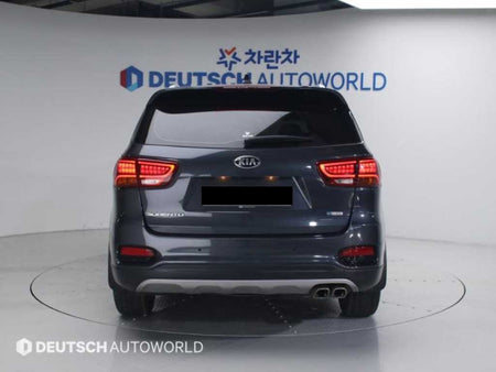 Kia Sorento — photo 04