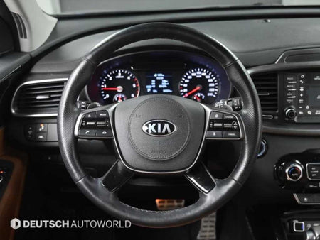 Kia Sorento — photo 13