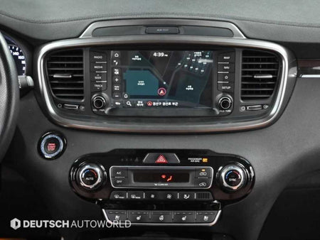 Kia Sorento — photo 14