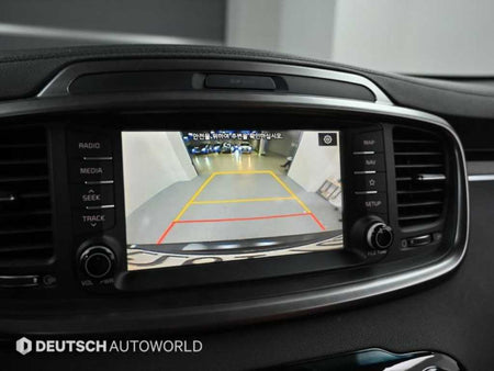 Kia Sorento — photo 15