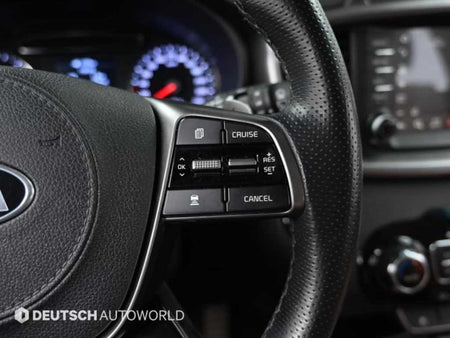Kia Sorento — photo 18