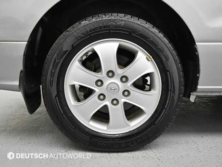 Hyundai Starex — photo 05