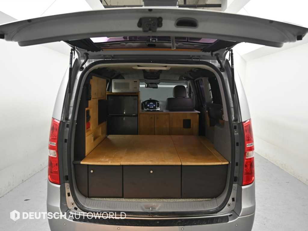 Hyundai Starex — photo 19