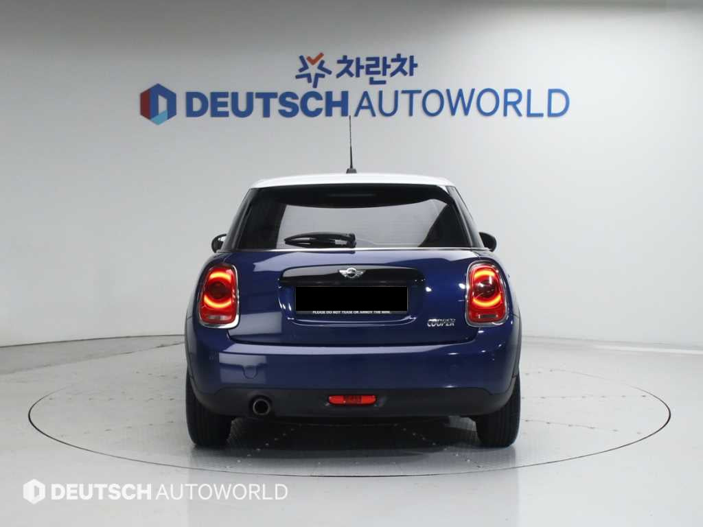 Mini Cooper — photo 04