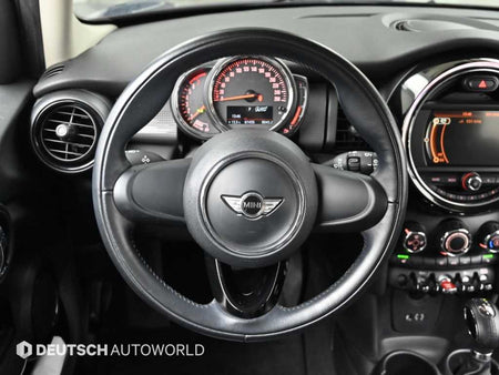 Mini Cooper — photo 13