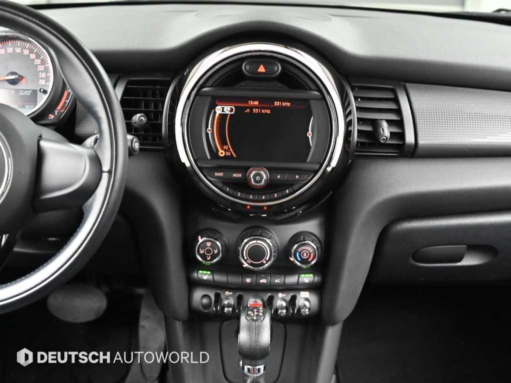 Mini Cooper — photo 14