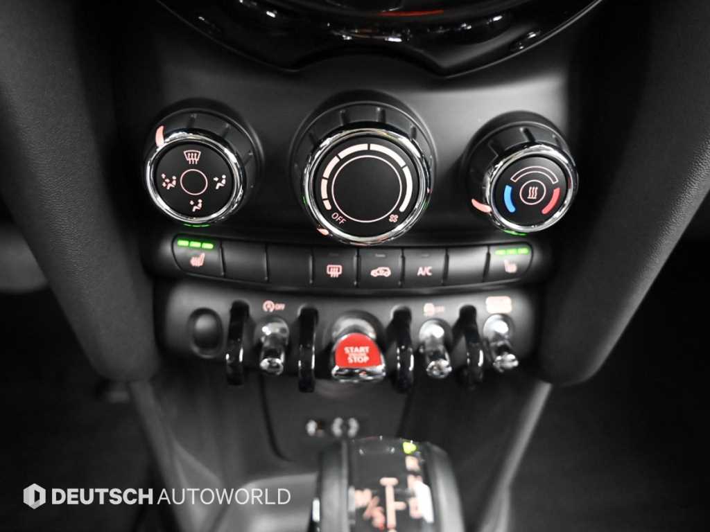 Mini Cooper — photo 17