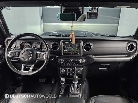 Jeep Wrangler — photo 07
