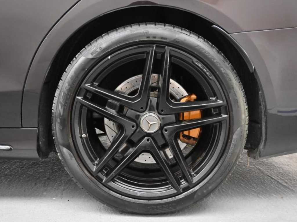 Mercedes-Benz S-Class — photo 06