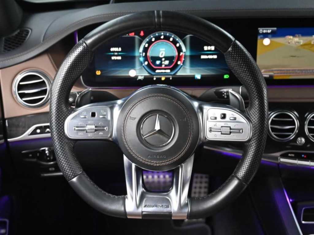 Mercedes-Benz S-Class — photo 13